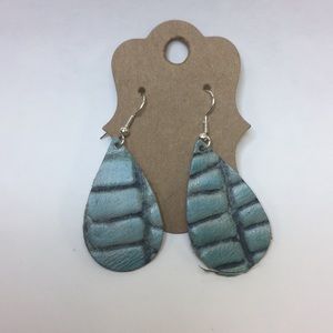 Leather earrings